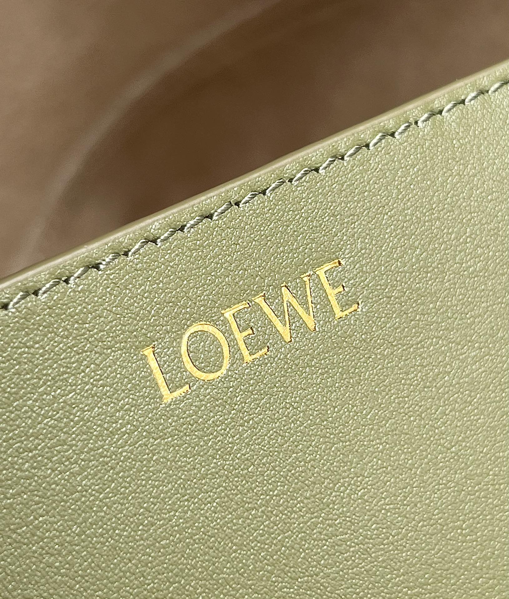 Loewe Medium Puzzle Fold Tote in Shiny Calfskin Light Green